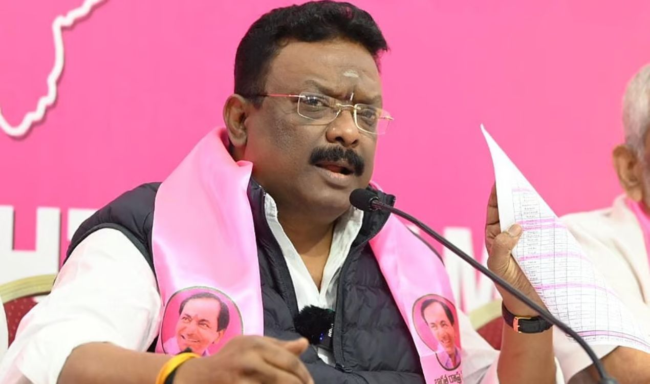 BRS MLC Dr. Dasoju Sravan addressing a press conference against CM Revanth Reddy