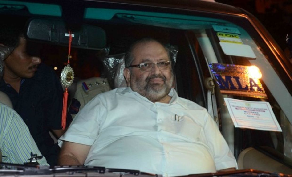 ఓటుకు నోటు కేసులో సుప్రీంకోర్టుకు స్టీఫెన్ సన్.. రేవంత్ రెడ్డికి రాబోయే కాలంలో రాజకీయ ఇబ్బందులు తప్పవా?