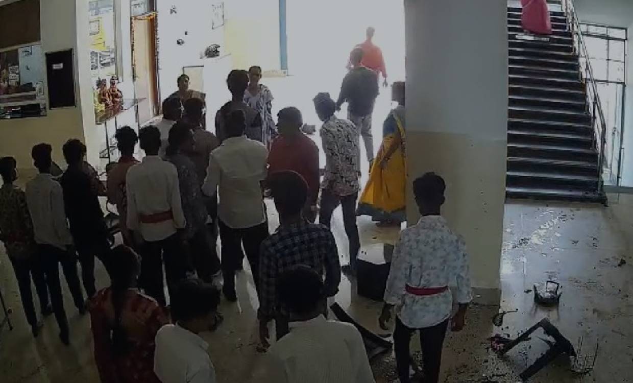 NSUI Vandalism